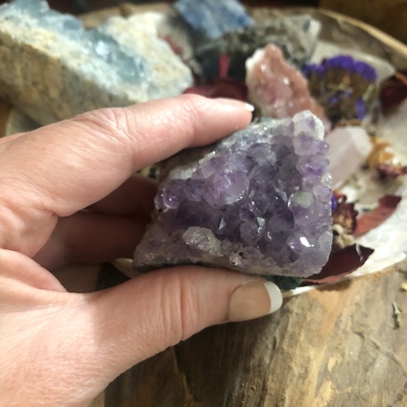 Amethyst - Picture 4 of 4